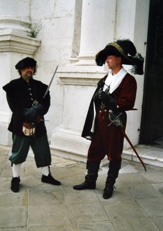BRAVACCIO DI SCORTA